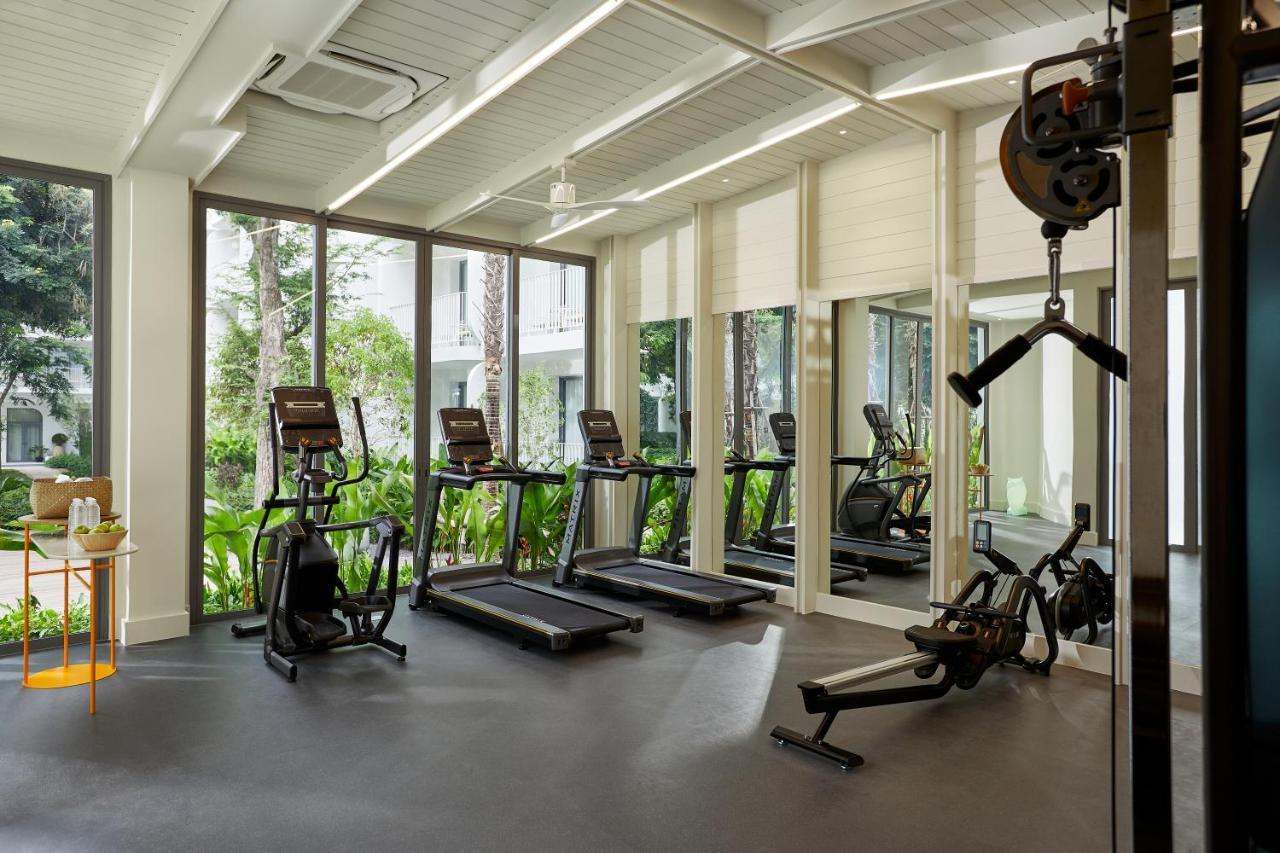 Отель The Standard, Хуа Хин Экстерьер фото The gym at the hotel